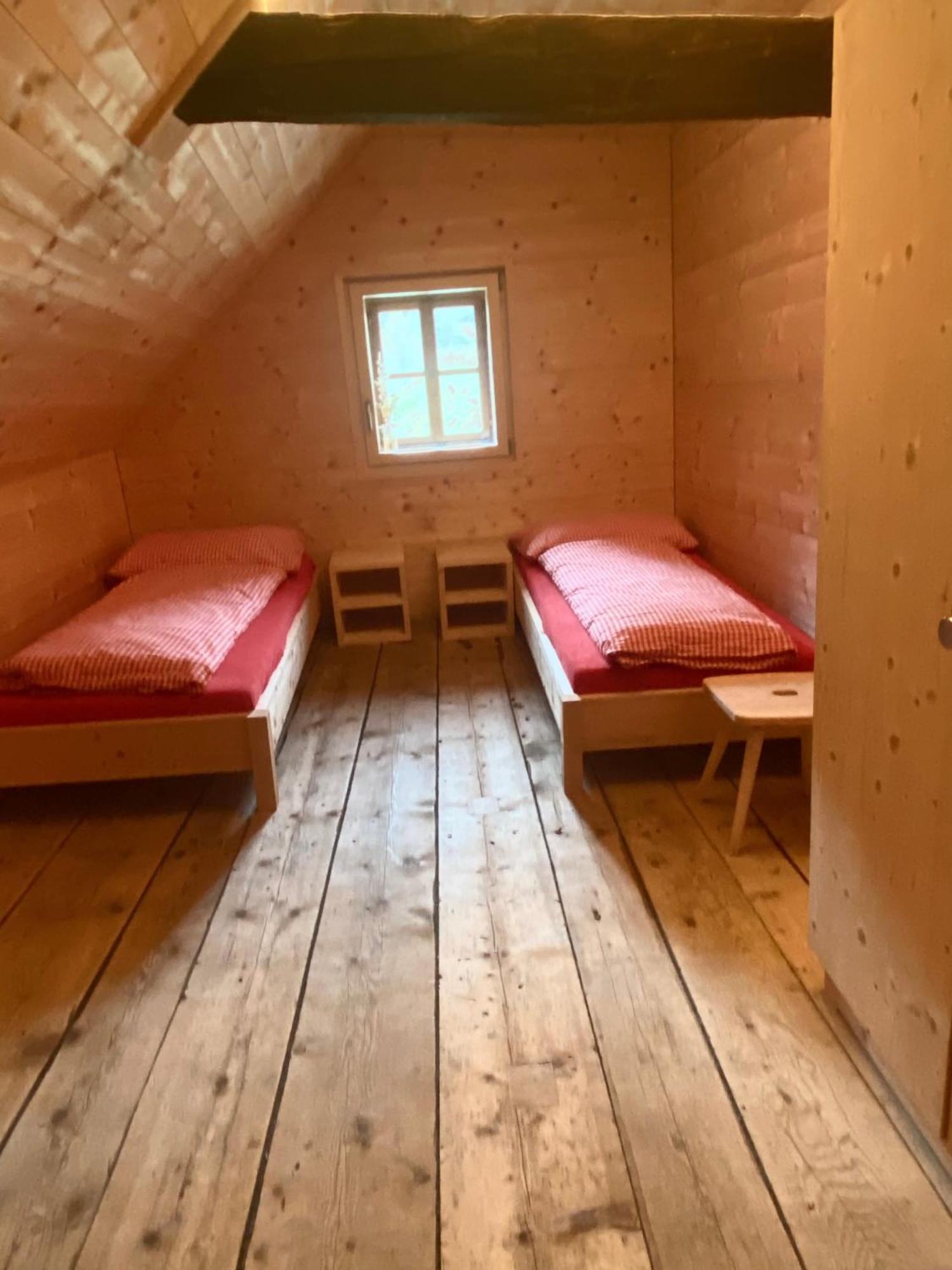 Madulain Alp Es-Cha Dadour Bed & Breakfast エクステリア 写真