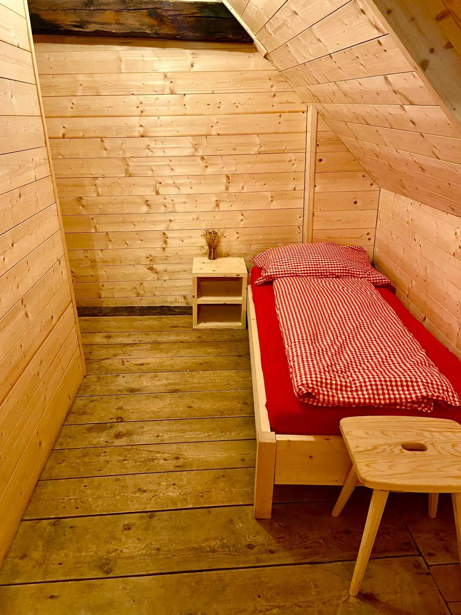 Madulain Alp Es-Cha Dadour Bed & Breakfast エクステリア 写真
